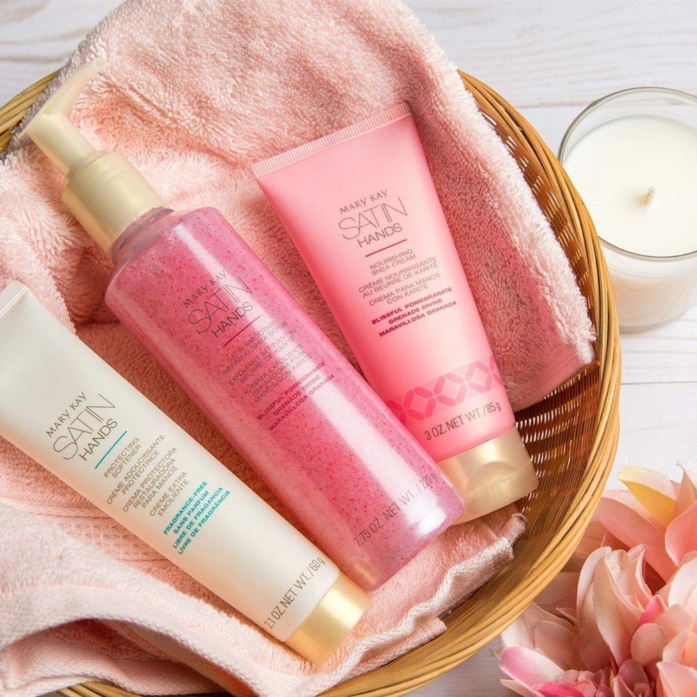 Mary Kay Pomegranate-Satin-Hands Pampering Set